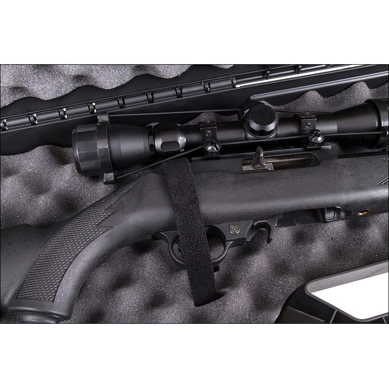 4610PP Pallet Packer Case, hook and loop close-up2